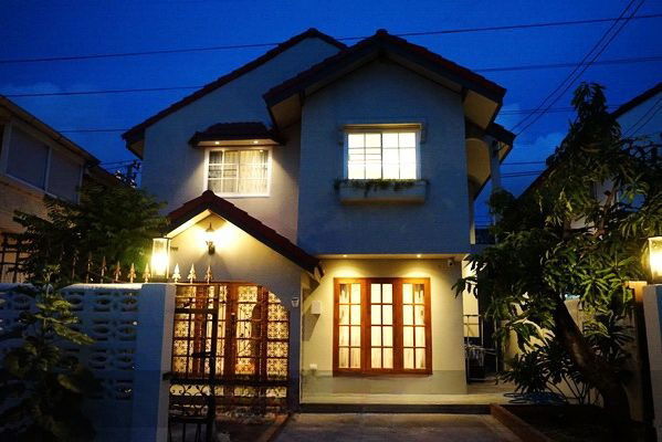 picture FOR RENT DETACHED HOUSE PRACHAUTHIT (EKKAMAI - RAMINTRA) / 3 bedrooms 2 bathrooms / 50 Sqw. 150 Sqm. **45,000** CLOSE TO SISB PRACHAUTHIT - 12/12
