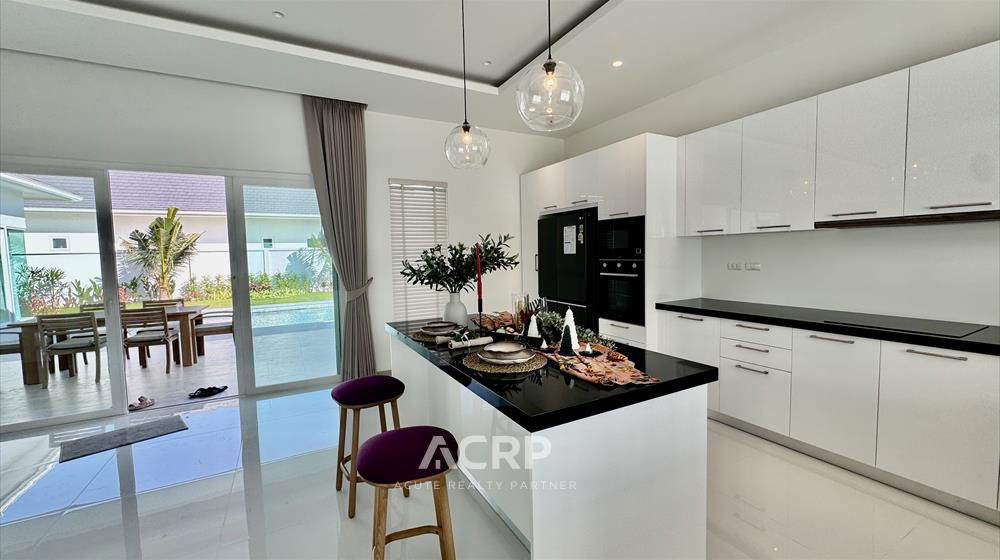 picture pool villa for sale in Hua Hin Soi 112 Ref no.00159448 - 3/9