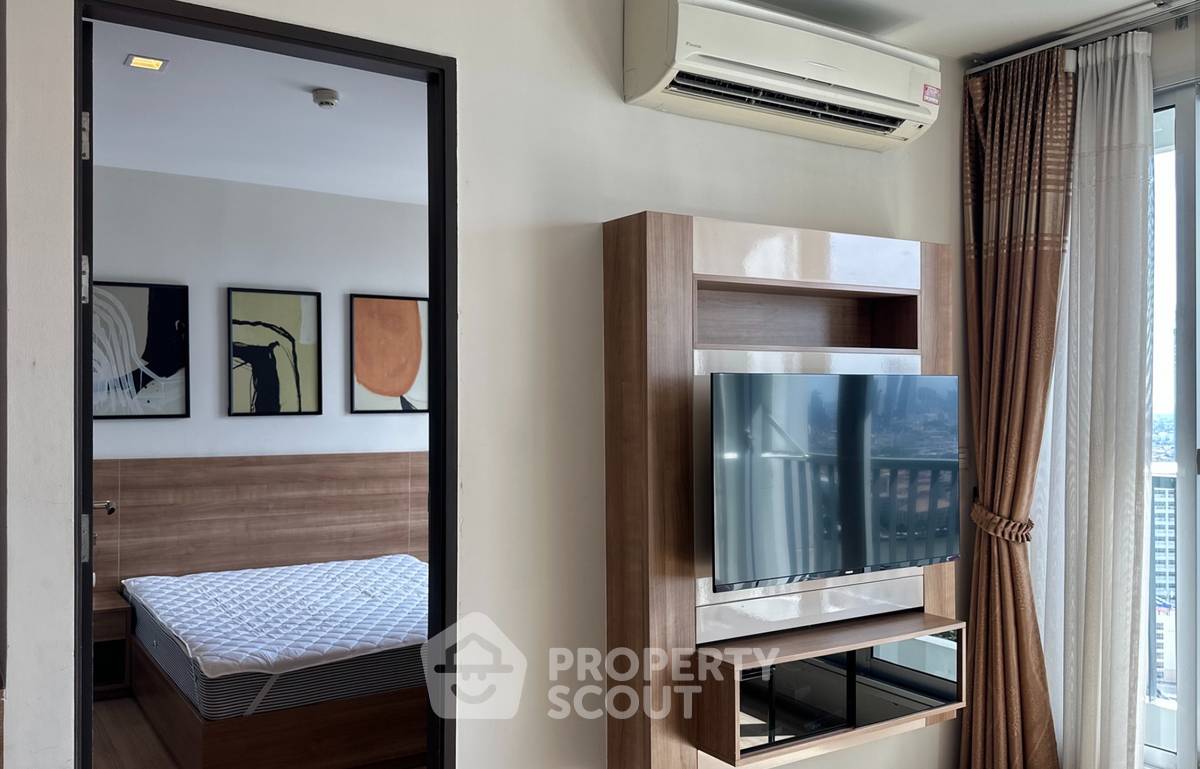 รูป คอนโด 1-ห้องนอน ที่ ริธึ่ม สาทร ใกล้ BTS สะพานตากสิน (ID 1972592) - รูปที่ 6/15