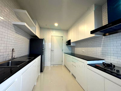 Houses for sale Samut Prakarn : 🔺 For Sell House CENTRO BANGNA 2-story 4 bedroom 5 bathroom