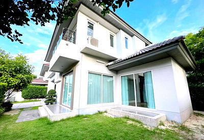บ้านเดี่ยวให้เช่า : ให้เช่า 1 ห้อง ที่ : ไลฟ์ บางกอก บูเลอวาร์ด รังสิต