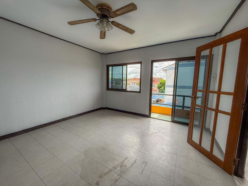 รูป ขายบ้านเดี่ยวมือสอง ศรีราชา เขตวังหิน ทำเลดี ใกล้แหล่งชุมชน  - รูปที่ 15/19
