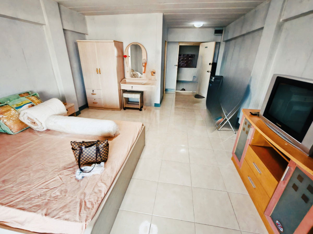 picture 5 S. Condo (5 Sor Condo), On Nut – Fully Furnished, Cheaper to Own Than Ren! 💰 - 1/11
