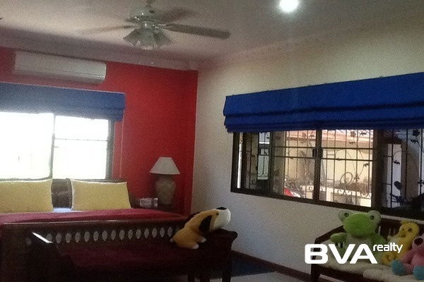 picture Siam Gardens house for sale East Pattaya, 4 bedrooms , 4 bathrooms, Siam Country Club golf course Rd.  - 20/32