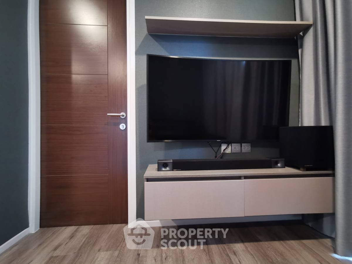 picture 1-BR Condo at Brown Condo Ratchada 32 near BTS Ratchayothin (ID 365696) - 9/11