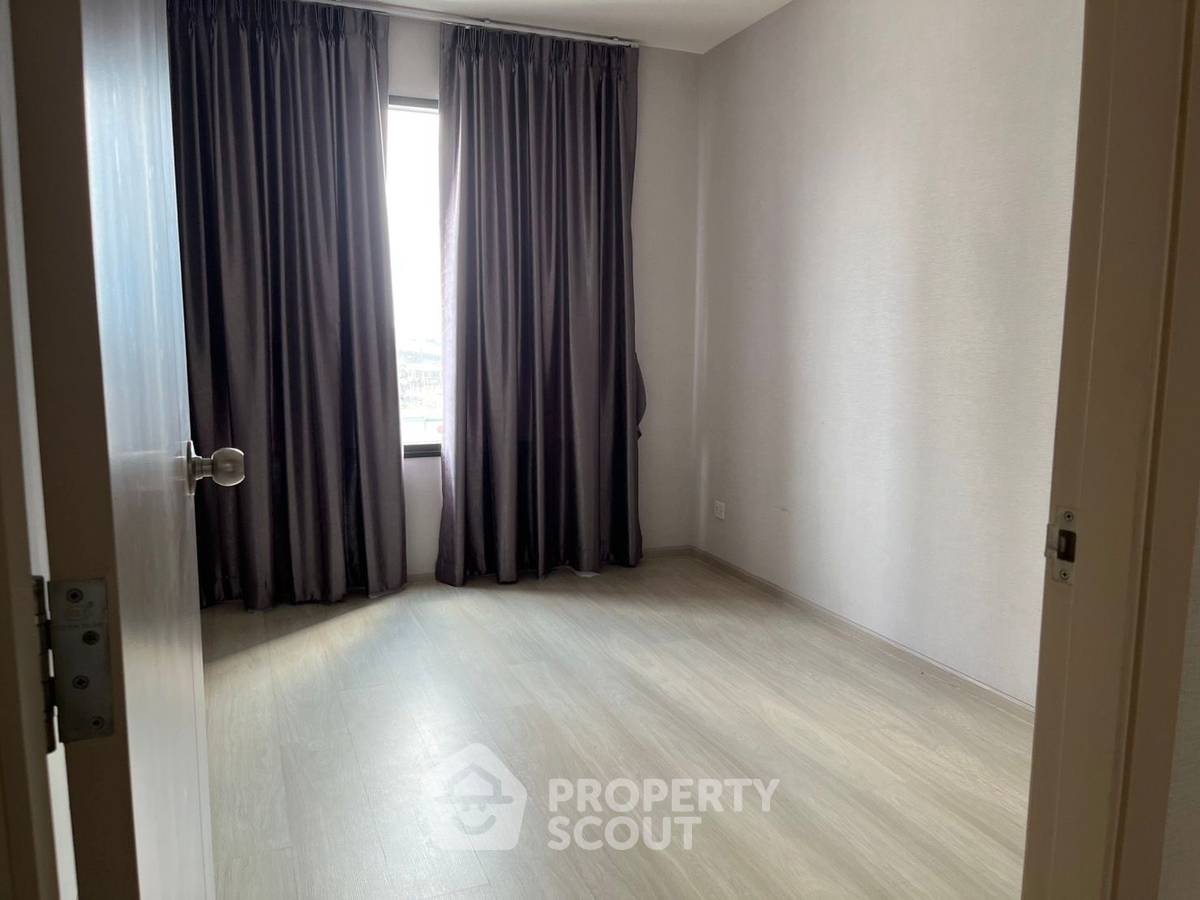 picture 2-BR Condo at Life Pinklao near MRT Bang Yi Khan (ID 2245121) - 6/10