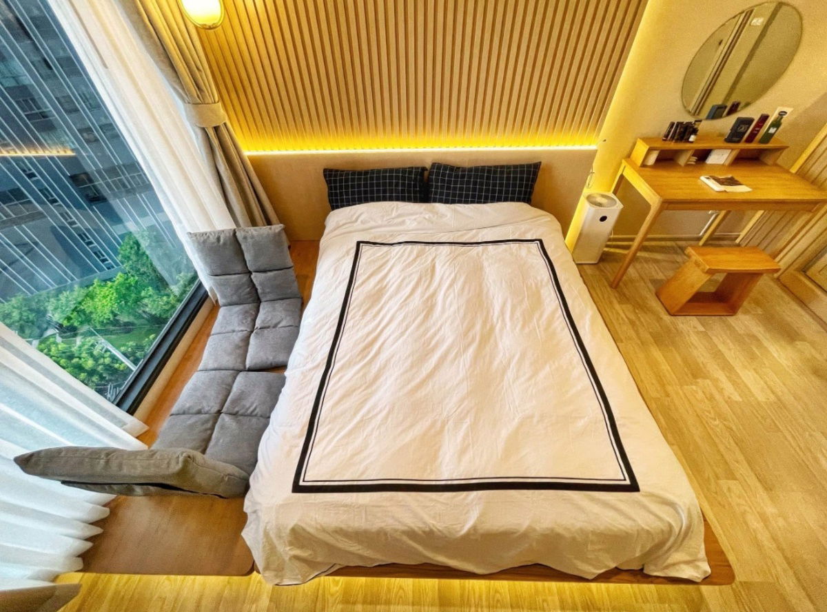 รูป Wow wow wowห้องจิงสวยมากให้เช่า Ideo mobi sukhumvit Eastpoint  1 Bed 1 Bath ห้องนั้งเล่นกว้าง  BTS Bangna  - รูปที่ 3/7