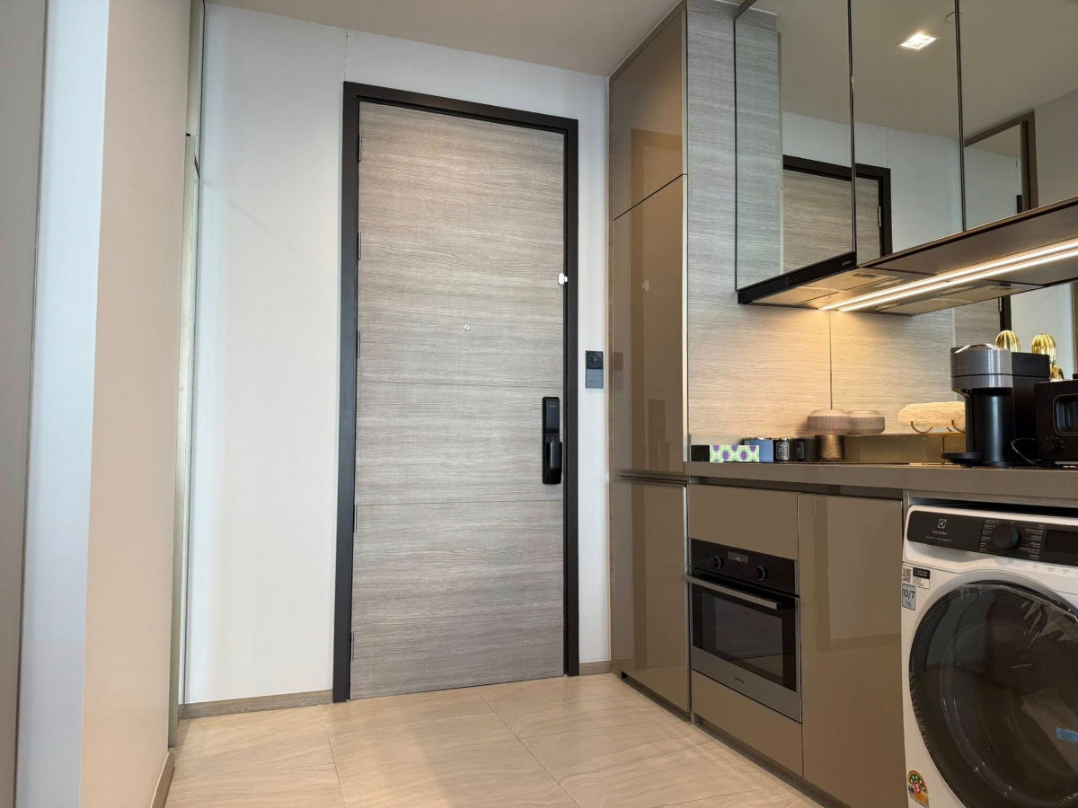 รูป ✨🦄 ขายด่วน!!! 🦄✨ The Crest Park Residences เฟอร์ครบจบในที่เดียว โทร 096-2493698 (TCR0402) - รูปที่ 4/13