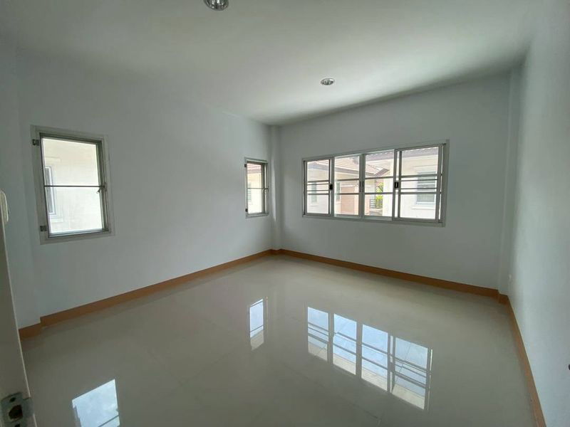 รูป ขายบ้านเดี่ยว 2 ชั้น รีโนเวทใหม่ หมู่บ้านธารดารา ศรีราชา ชลบุรี  - รูปที่ 9/16