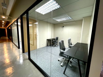 Office for rent MRT Hua Lamphong : Serviced Office for rent, Tang Hua Pak Building, Rama 4, next to MRT Hua Lamphong