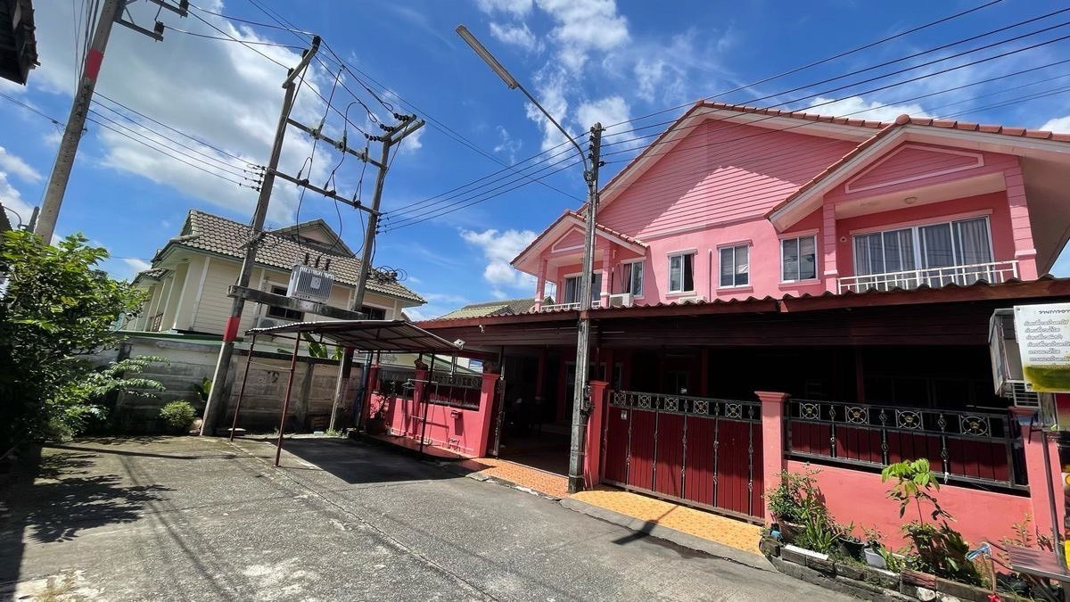 รูป ขายบ้านสานฝัน สุวินทวงศ์ หลังริม สภาพดี หิ้วกระเป๋าเข้าอยู่ได้เลย ใกล้ถนนใหญ่เพียง 180 ม. - รูปที่ 25/26