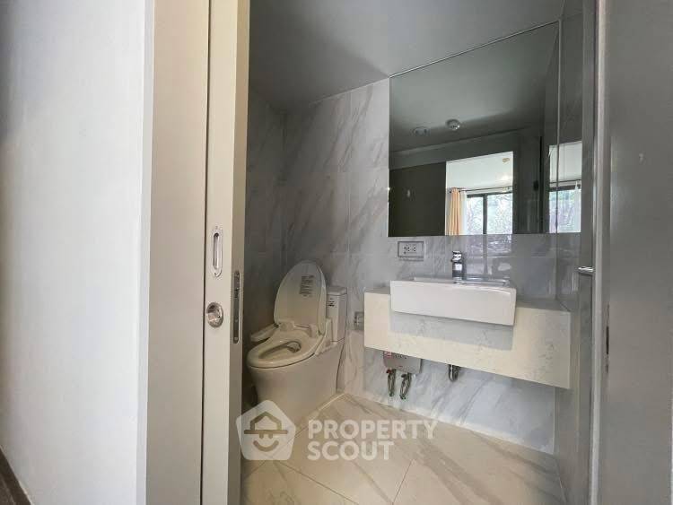 รูป คอนโด 1-ห้องนอน ที่ ไอดีโอ โมบิ อโศก ใกล้ MRT เพชรบุรี (ID 2245240) - รูปที่ 6/8
