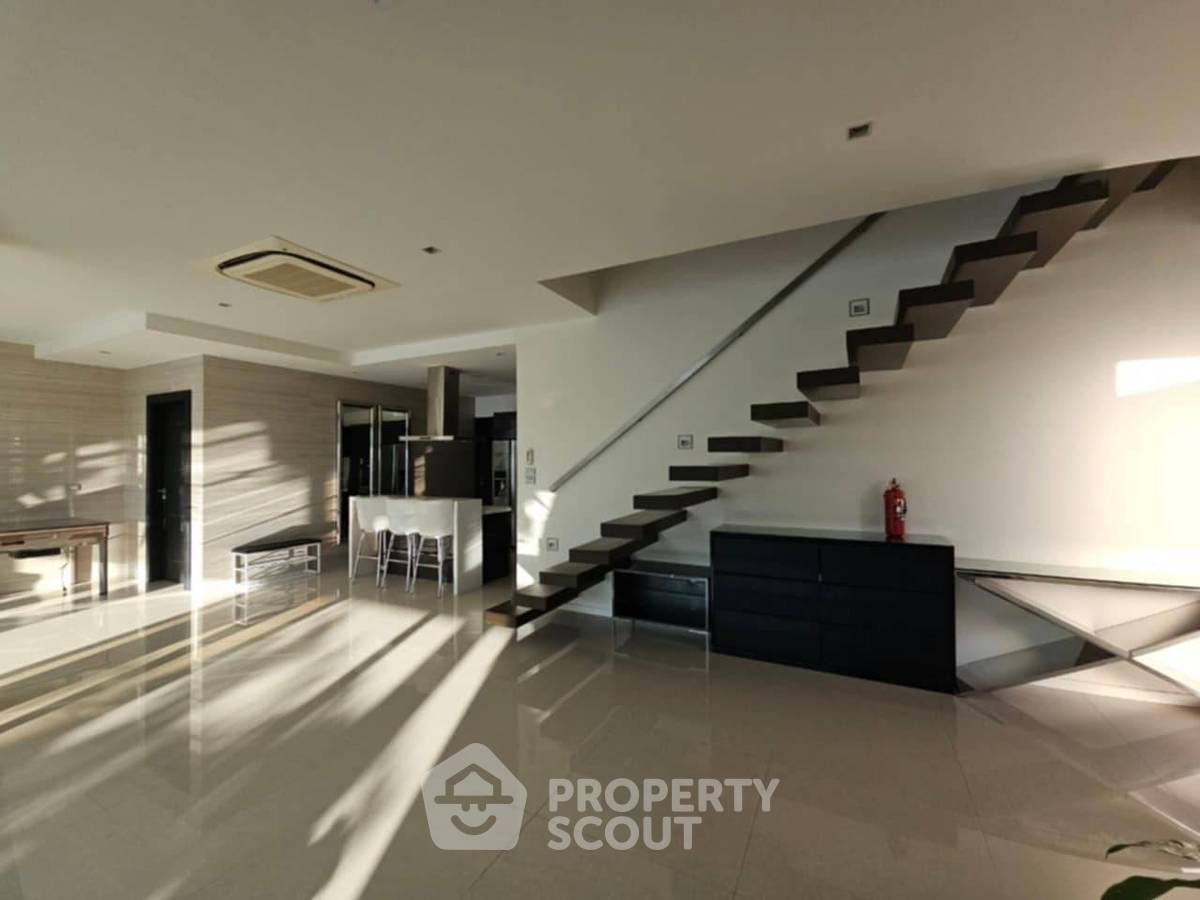 picture 5-BR House close to Phratamnak (ID 2127405) - 19/42