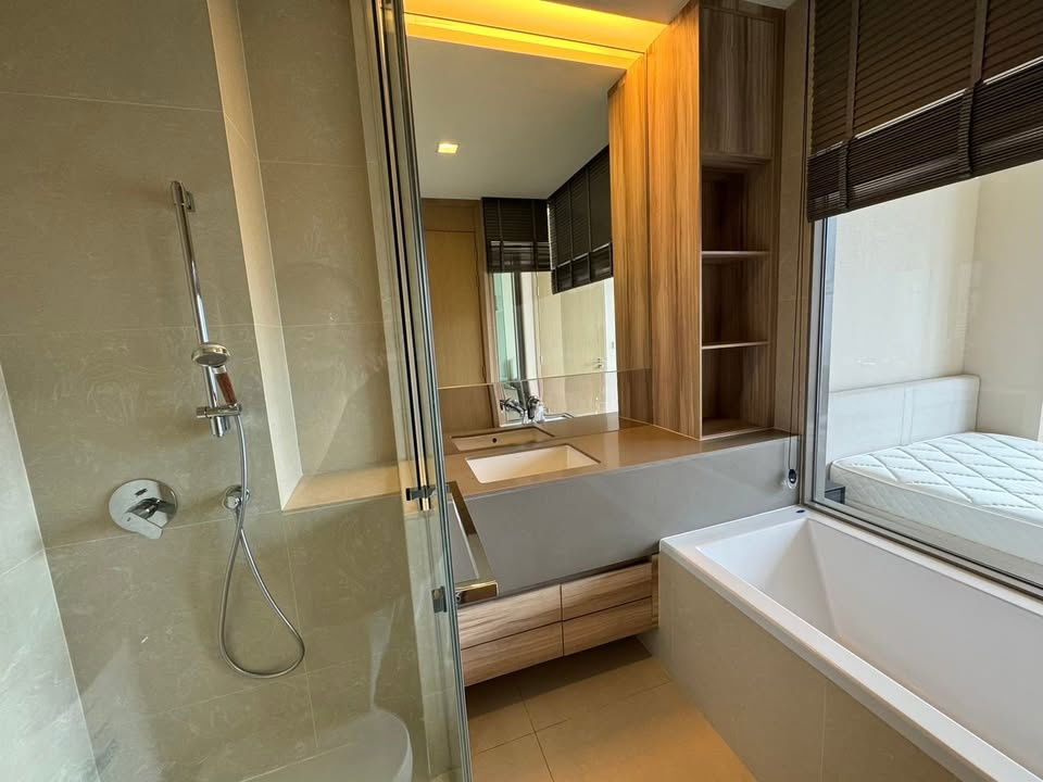picture Urgent Rent!! Great Price! Beautifully Decorated! The Esse Asoke - 11/11