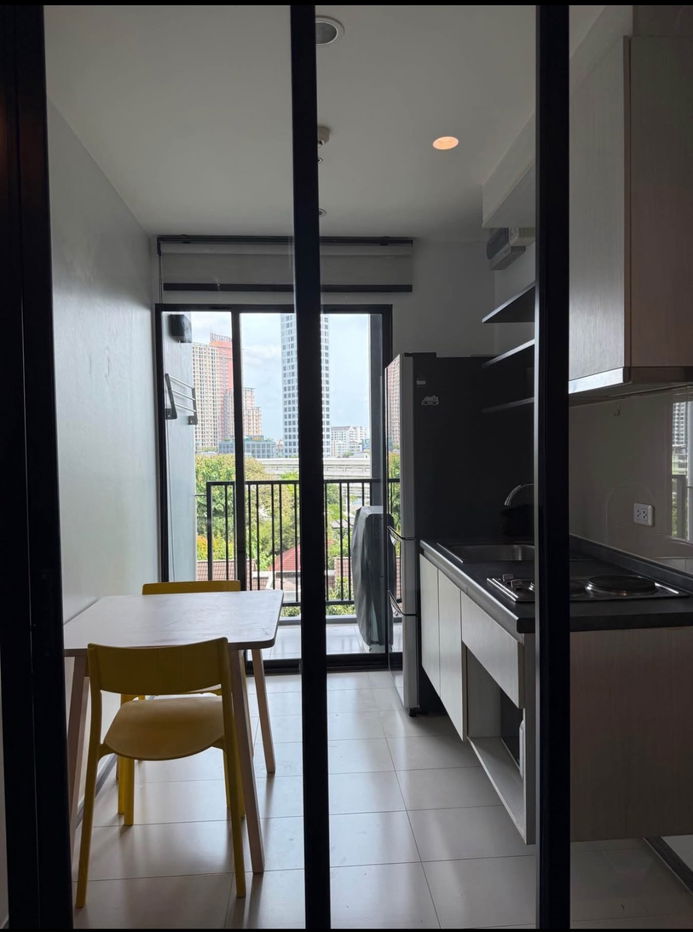 picture Forrent The Base Park West Condominiums  - 6/8
