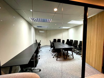 Office for rent MRT Hua Lamphong : Serviced Office for rent, Tang Hua Pak Building, Rama 4, next to MRT Hua Lamphong