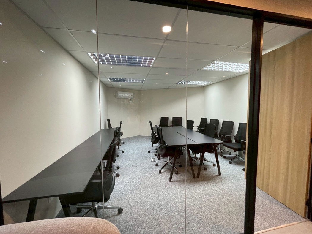 picture Serviced Office for rent, Tang Hua Pak Building, Rama 4, next to MRT Hua Lamphong - 1/11