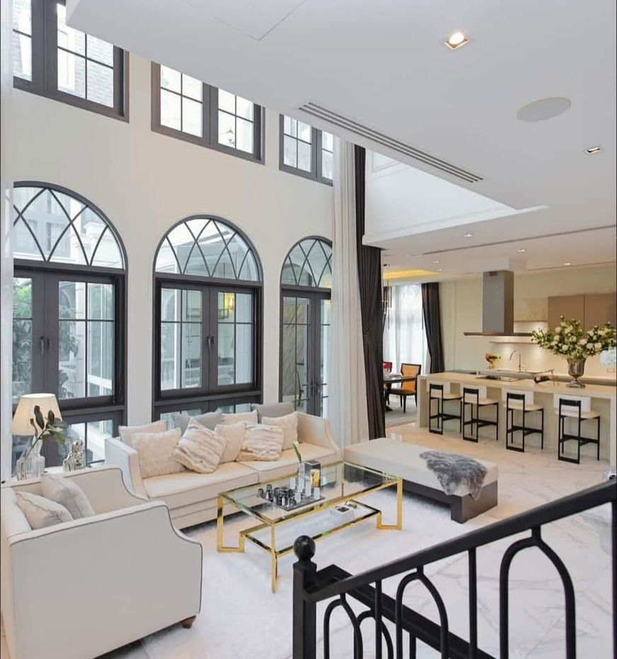 picture Luxury house for rent and sale in Soi Ekkamai 22, Rental price: 450,000 baht/month, Interested parties: 089-4282491, 084-6283752, add Line: @rghome4u  - 3/11