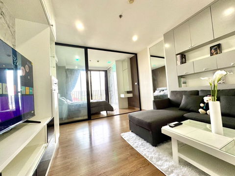 🔥🔥ขายห้องคอนโด The Tree Interchange พื้นที่ 35.98 ตร.ม.1BED ชั้น 10 ห้องสวย พร้อมอยู่ เพียง 2.49 ล้านบาท ถูกมาก!! สนใจ LINE: @atfirm🔥🔥