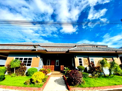 Houses for rent Nong Prue, Chonburi : Single-storey house for rent in a resort, near Map Prachan Reservoir, quiet, convenient transportation