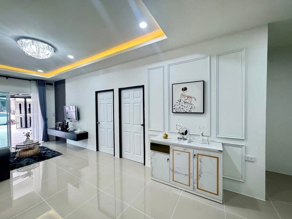 picture Affordable modern Single storey House in Soi Nernplubwan Pattaya for Sale - 6/22