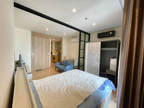 ปล่อยเช่าคอนโด Maru Ladprao 15 เอาใจสาย Pet Friendly 🐶🐈💕 🏢🚆 ทำเลดีมาก เดินเชื่อมไป MRT ลาดพร้าวได้เลยเพียง 70 เมตร