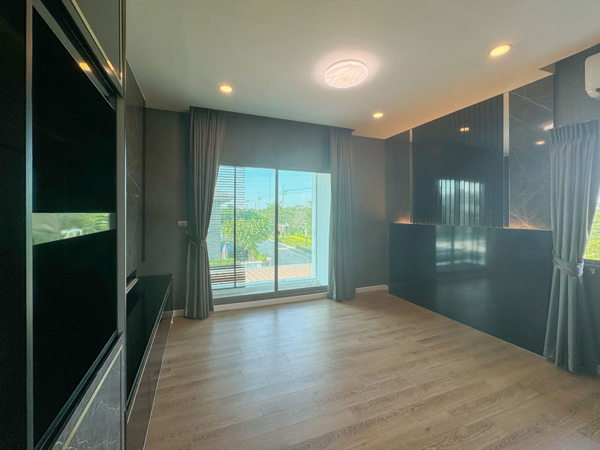 picture 📍[For Sale] Single House – Perfect Place Rangsit–Bangpoon Expressway | Fully Furnished & Ready to Move-in - 2/63