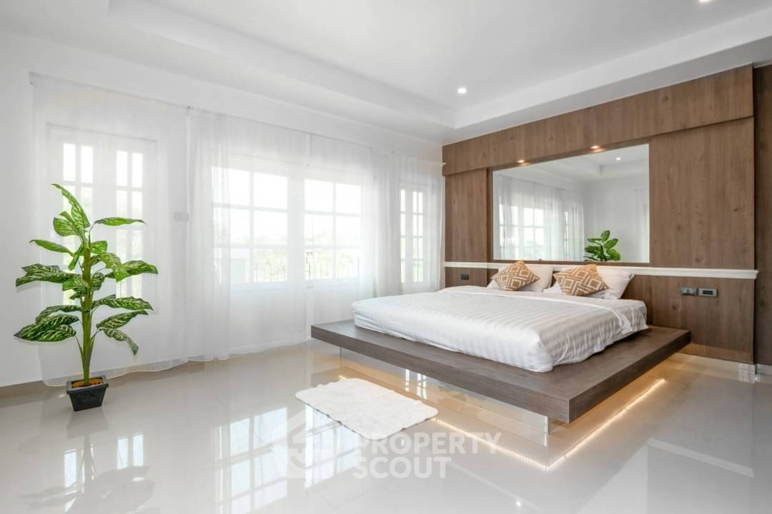 รูป บ้าน 6-ห้องนอน ที่ เทมเปิลเลควิลล่า ใกล้ เมืองพัทยา (ID 2245741) - รูปที่ 10/28