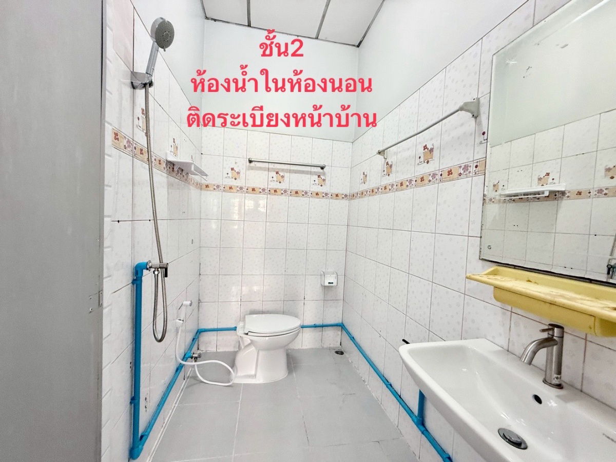 รูป ให้เช่าบ้านทาวเฮ้าส์ ซ.บรมราชชนนี76 (แยก5) ติดปั๊มปตท. อยู่ระหว่างพุทธมณฑลสาย3-4 ขาเข้า ปรับปรุงใหม่ สะอาด มีน้ำ/ไฟ พร้อมเข้าอยู่ - รูปที่ 11/12