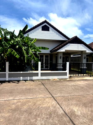 Houses for rent Nong Prue, Chonburi : Single house for rent, ready to move in, near Nong Prue Market