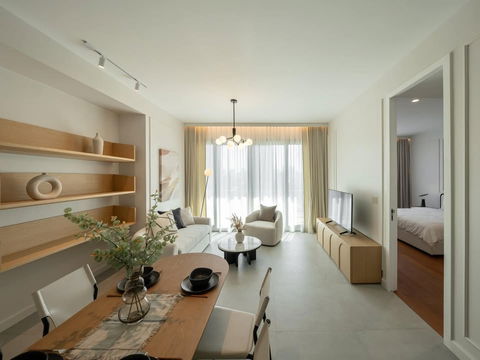Condo for rent 185 Rajadamri Monthly 84,000 thb.