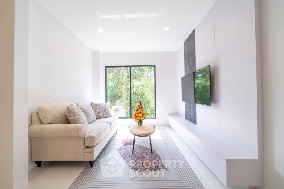 รูป บ้าน 6-ห้องนอน ใกล้ พัทยาใต้ (ID 2097911) - รูปที่ 4/9
