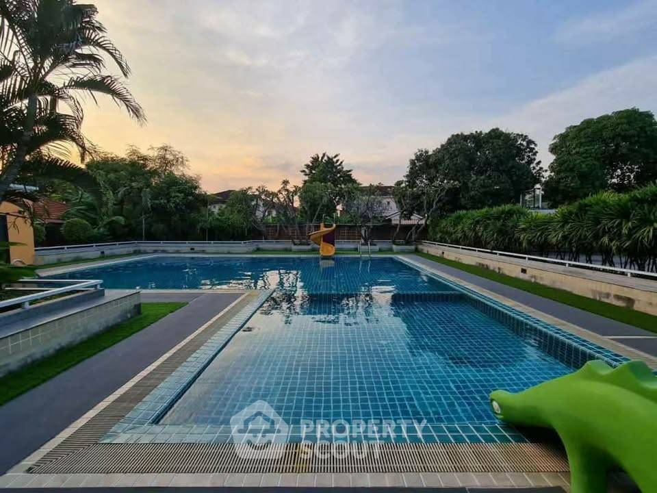 picture 4-BR House at Mantana Srinakarin - Bangna in Bang Kaeo (ID 2245571) - 11/11