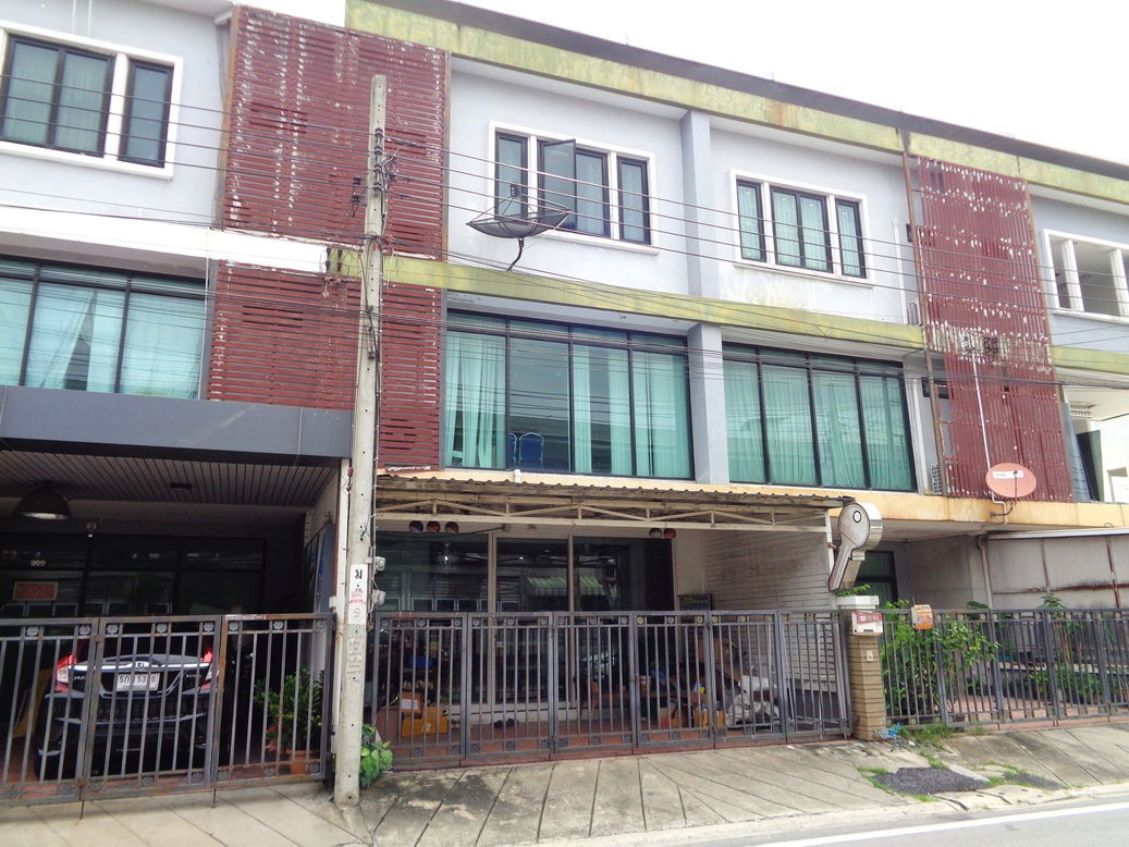 รูป 🚩 ขาย ทาวน์โฮม 3 ชั้น หน้ากว้าง ทำเลดี ซอยนวมินทร์ 74 เหมาะเป็นที่พักอาศัยและประกอบกิจการ  - รูปที่ 11/32