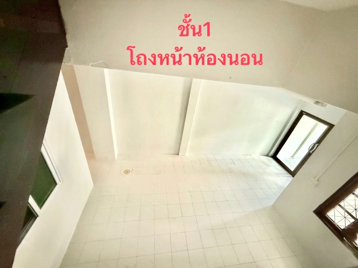 รูป ให้เช่าบ้านทาวเฮ้าส์ ซ.บรมราชชนนี76 (แยก5) ติดปั๊มปตท. อยู่ระหว่างพุทธมณฑลสาย3-4 ขาเข้า ปรับปรุงใหม่ สะอาด มีน้ำ/ไฟ พร้อมเข้าอยู่ - รูปที่ 3/12