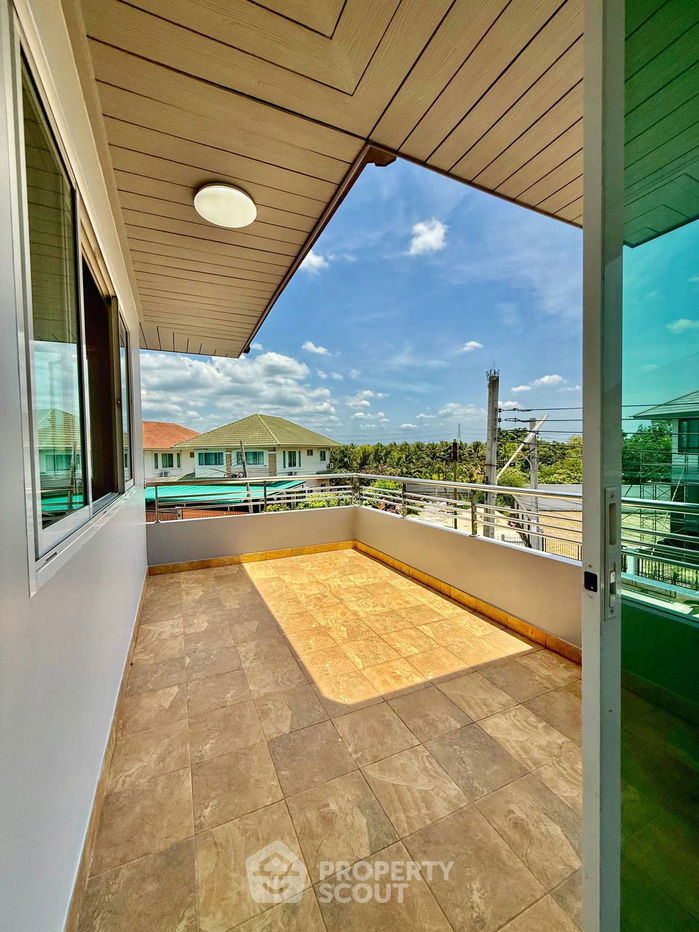 picture 5-BR House in Sala Thammasop (ID 2242501) - 19/29