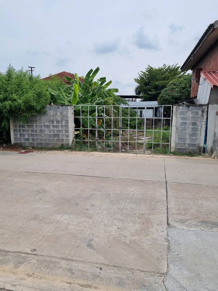 picture For Sale Vacant land Soi Sala Thammasop 13, Intersection 1, near Borommaratchachonnani Road - 2/13