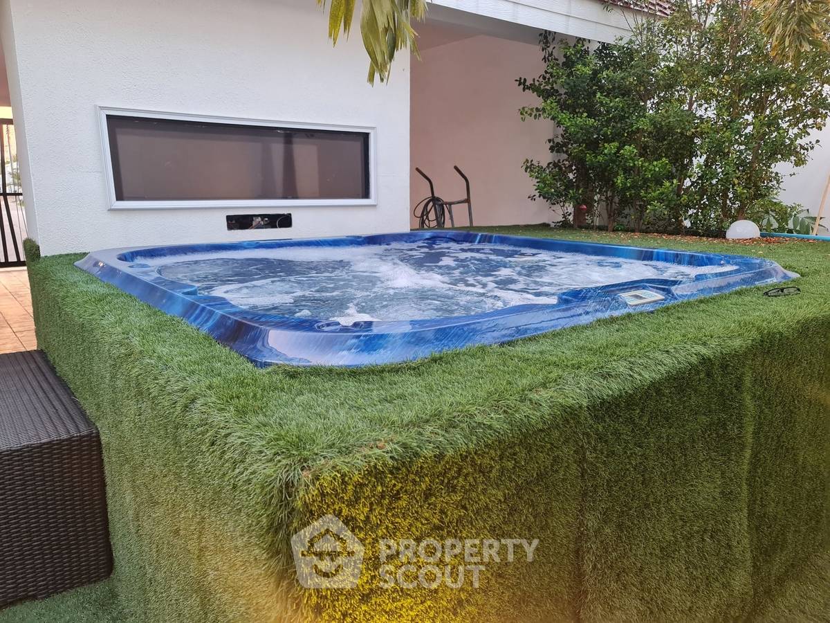 รูป บ้าน 6-ห้องนอน ที่ เทมเปิลเลควิลล่า ใกล้ เมืองพัทยา (ID 2245741) - รูปที่ 24/28