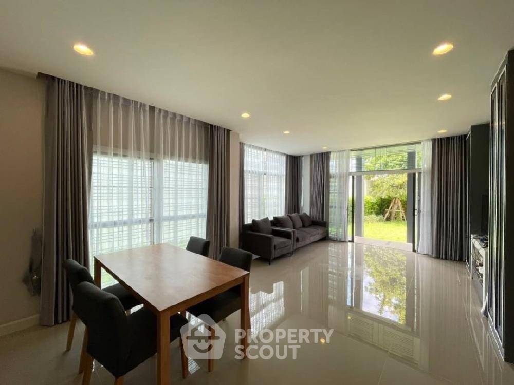 รูป บ้าน 4-ห้องนอน ที่ เศรษฐสิริ พัฒนาการ ใน ประเวศ (ID 1443211) - รูปที่ 2/5