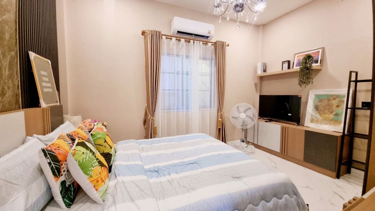 picture Beautiful pool villa for sale in the heart of Pattaya (south). Cheap price is real. - 13/20