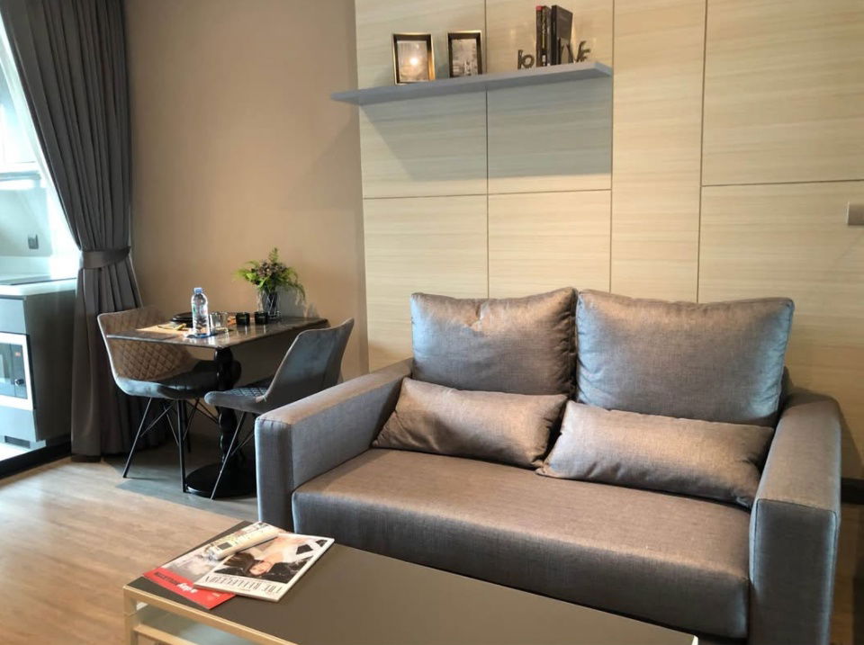 picture #R5581 🎉 090868 Condo for rent  RHYTHM Ekkamai  - 3/8