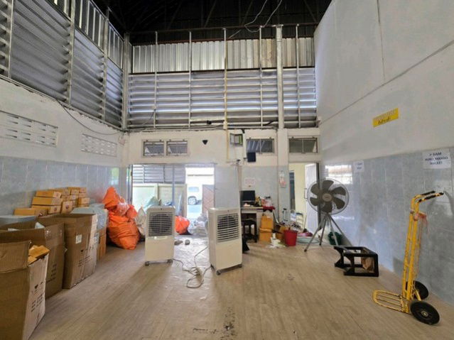 picture FOR RENT  WAREHOUSE PROPERTY  40000 BAHT per MONTH - 6/8