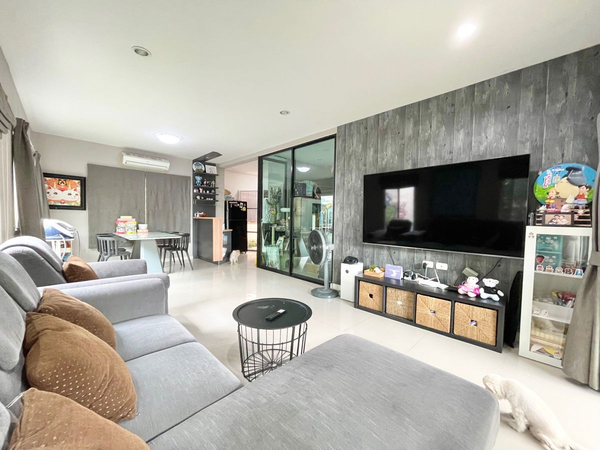 picture Passorn Prestige Pattanakarn 38 for sale, private zone and potential location - 8/25