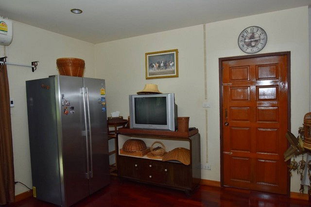 picture FOR RENT  HOUSE PROPERTY  90000 BAHT per MONTH - 15/36