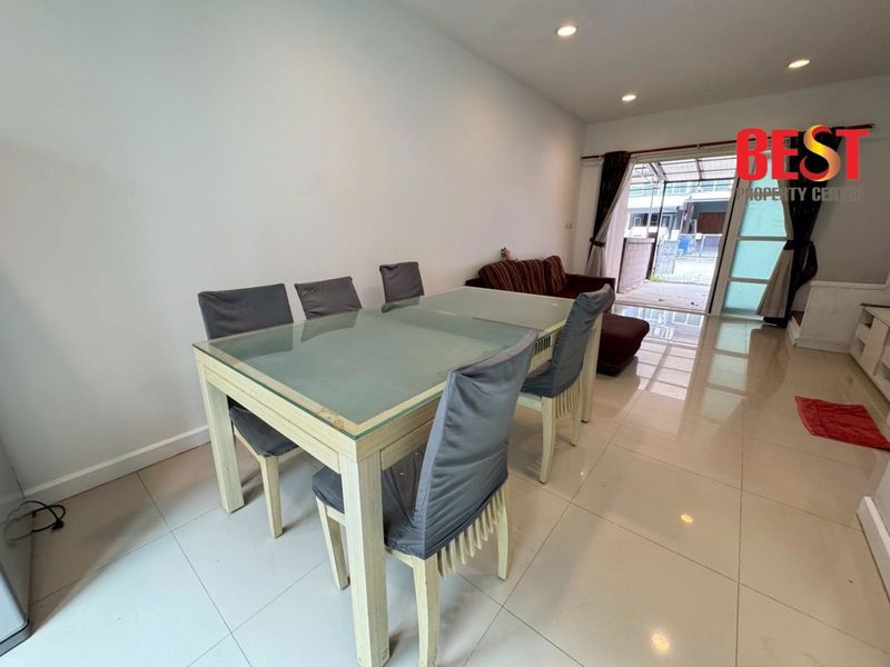 picture Ready to Move In! 3-Storey Townhome in Greenwich Ramintra – Top Location & Full Furnishing - 7/18