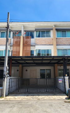 🏡 ให้เช่าทาวน์โฮม 3 ชั้น ย่านเกษตร–นวมินทร์ 24,000บาท/เดือน 