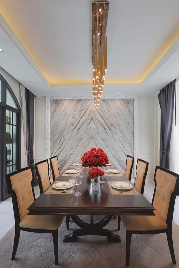 picture Luxury house for rent and sale in Soi Ekkamai 22, Rental price: 450,000 baht/month, Interested parties: 089-4282491, 084-6283752, add Line: @rghome4u  - 1/11
