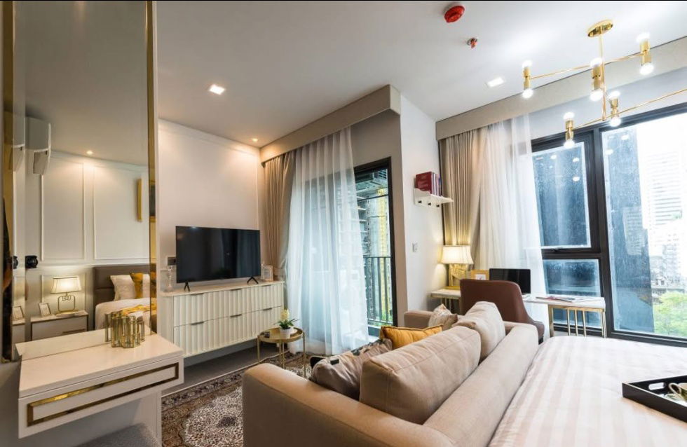 picture #R5585  🎉 090868 Condo for rent Life Asoke - Rama 9 - 11/15