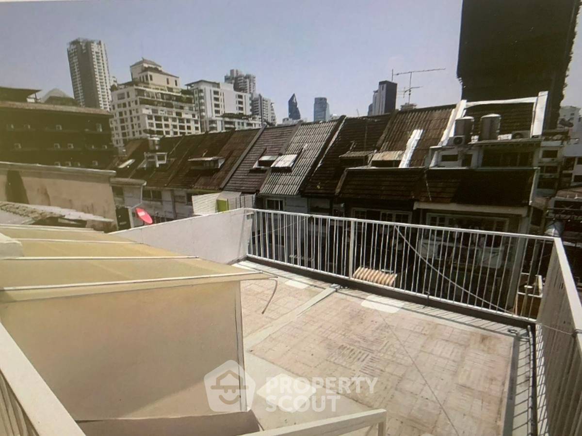 picture 5-BR Townhouse situated in Sukhumvit 23-31 (ID 1521845) - 9/9