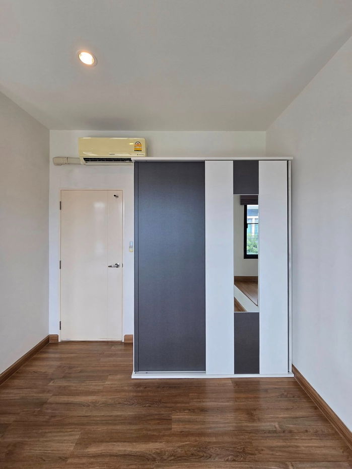 picture House for rent Pleno Sukhumvit-Bangna, ready to move in. If interested, contact Line @goodmanpro or call 0999029192. - 10/14